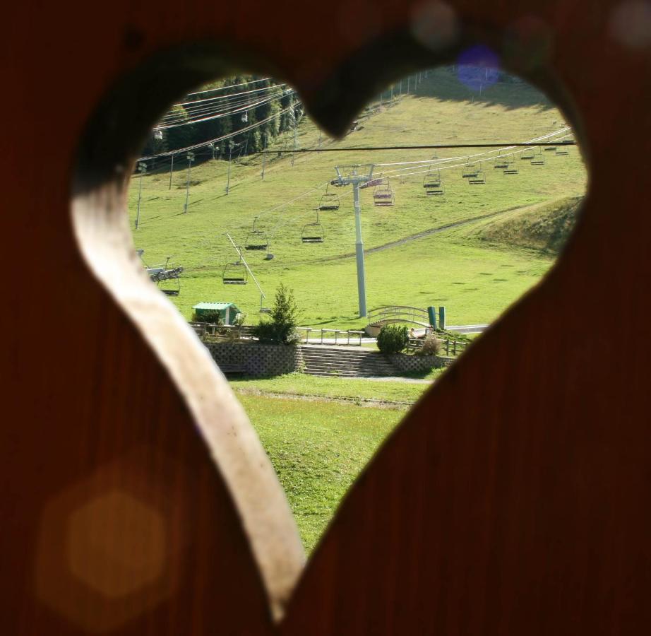 Simply Morzine - Chalet Carving ภายนอก รูปภาพ